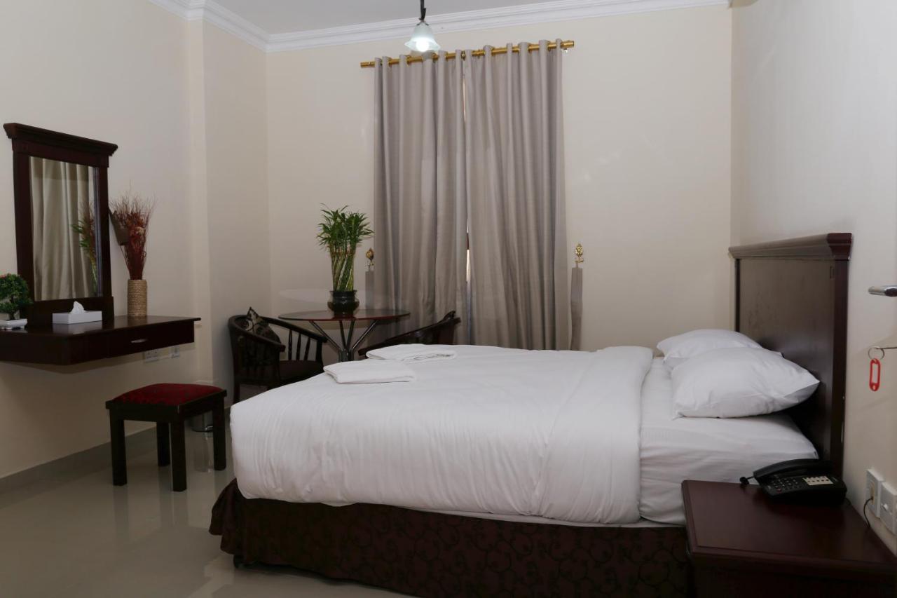 Jarzez Hotel Apartments Al Hail سيب المظهر الخارجي الصورة