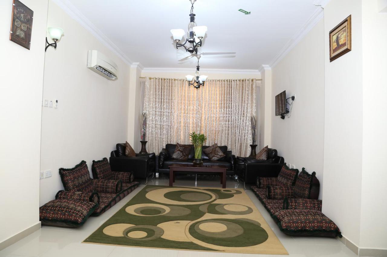 Jarzez Hotel Apartments Al Hail سيب المظهر الخارجي الصورة