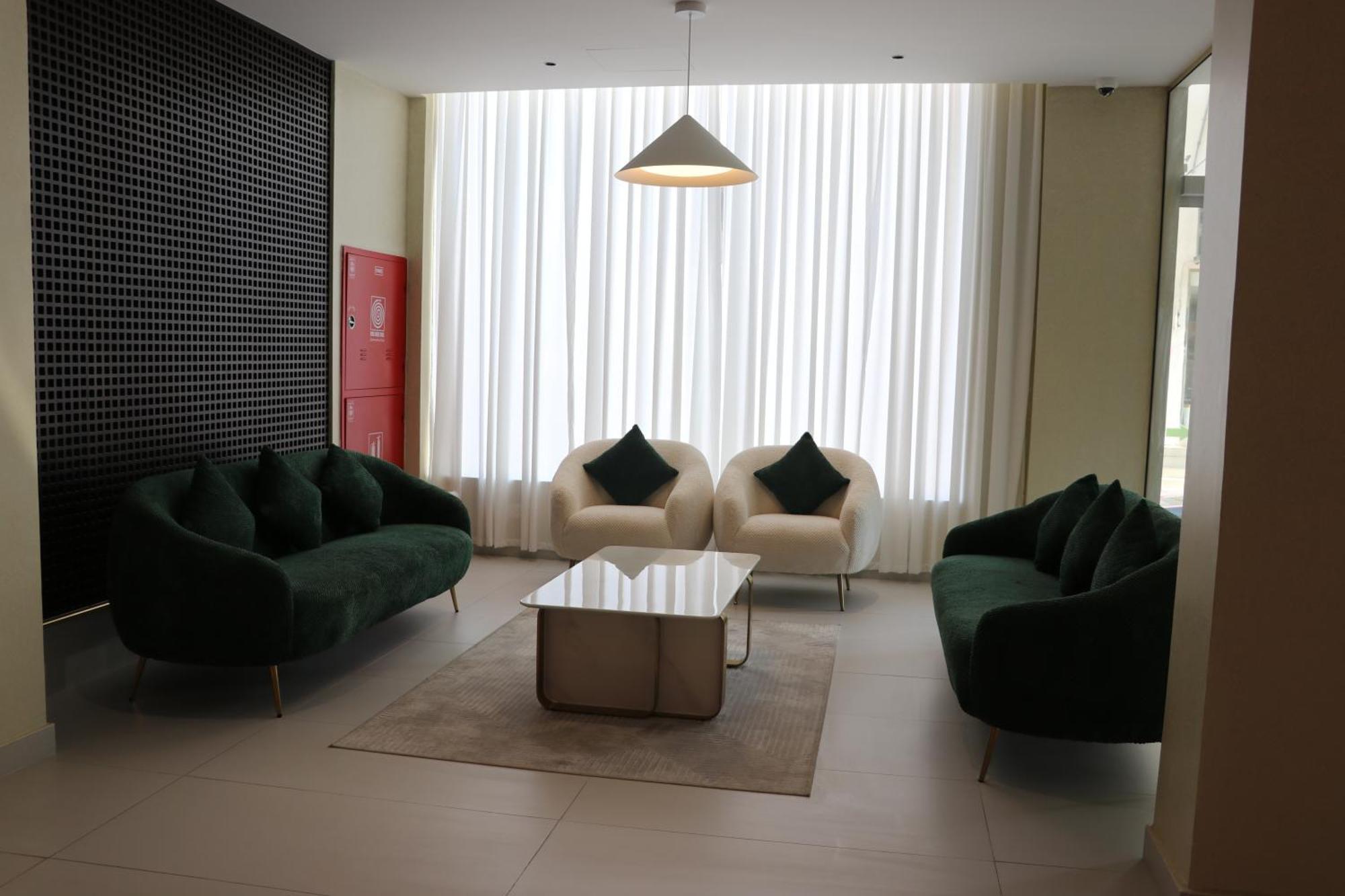 Jarzez Hotel Apartments Al Hail سيب المظهر الخارجي الصورة