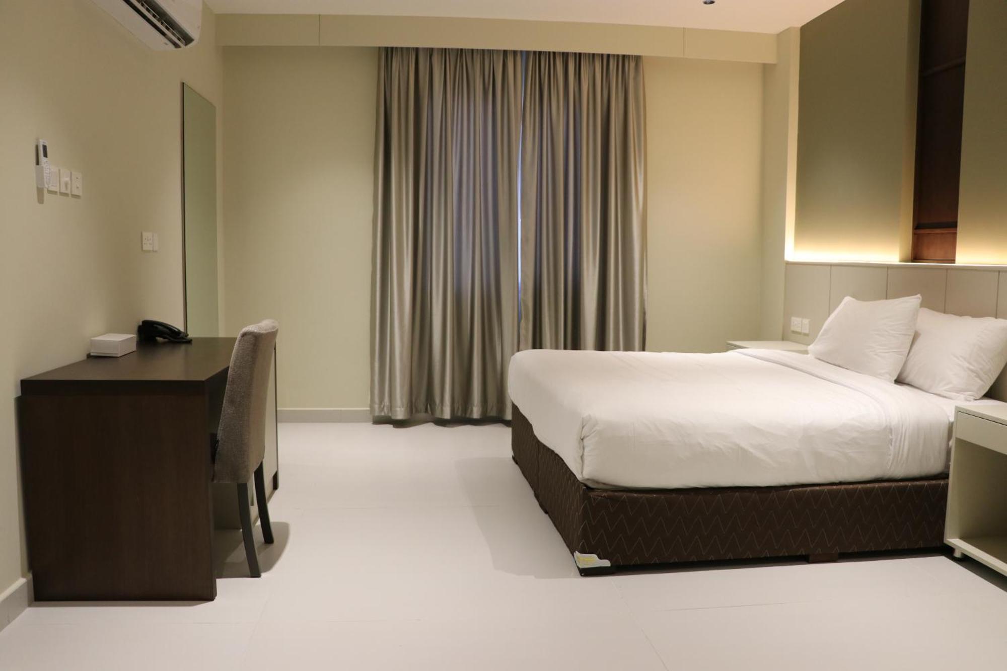 Jarzez Hotel Apartments Al Hail سيب المظهر الخارجي الصورة